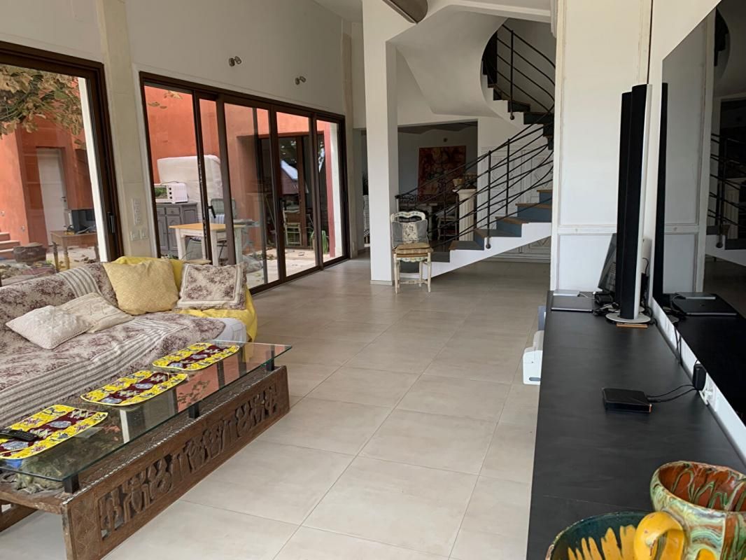 ROUSSILLON Maison de village 228m² avec terrasse 200m² vue panoranique 4