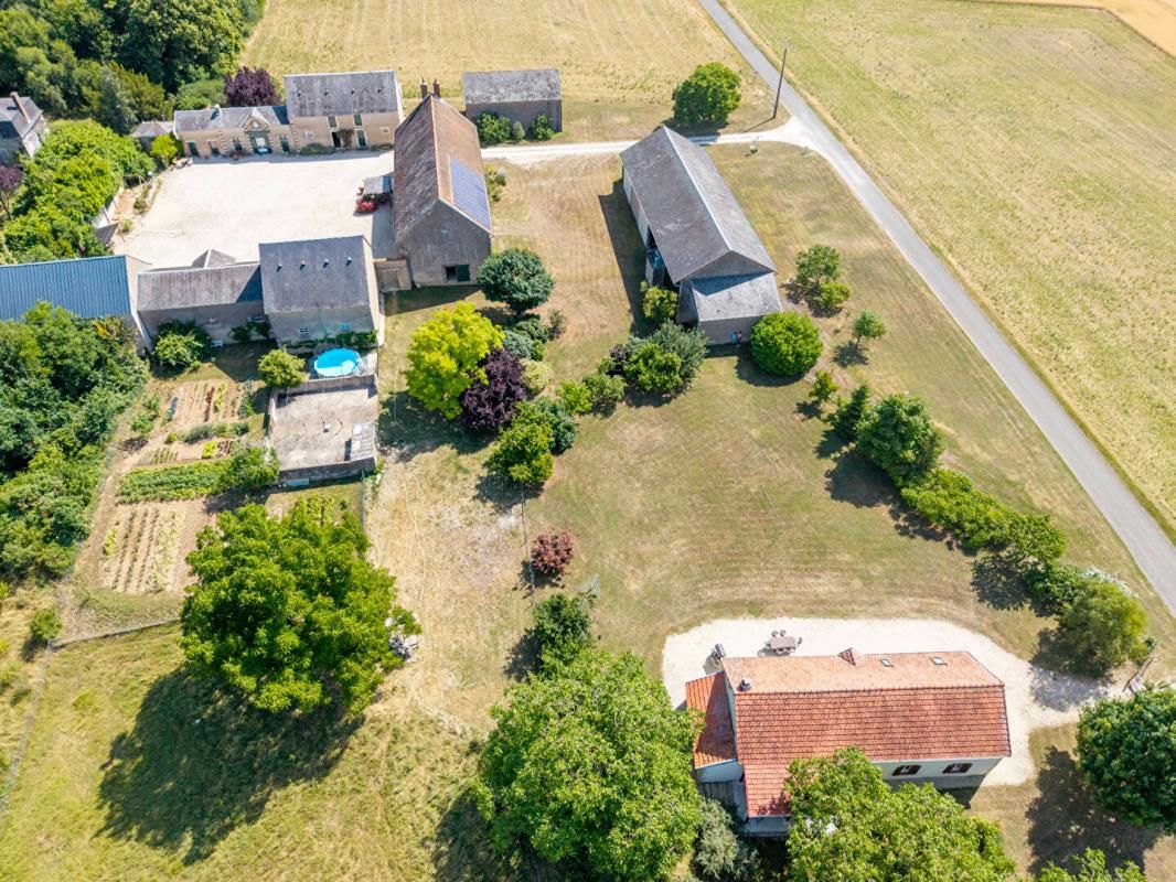 LISSAY-LOCHY Maison Lissay Lochy 7 pièce(s) 365 m2 3
