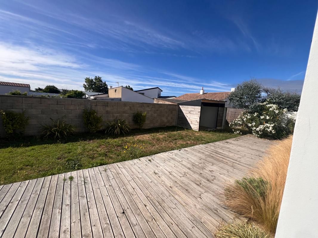 SAINT-GILLES-CROIX-DE-VIE Maison Saint Gilles Croix De Vie 5 pièce(s) 99 m2 1
