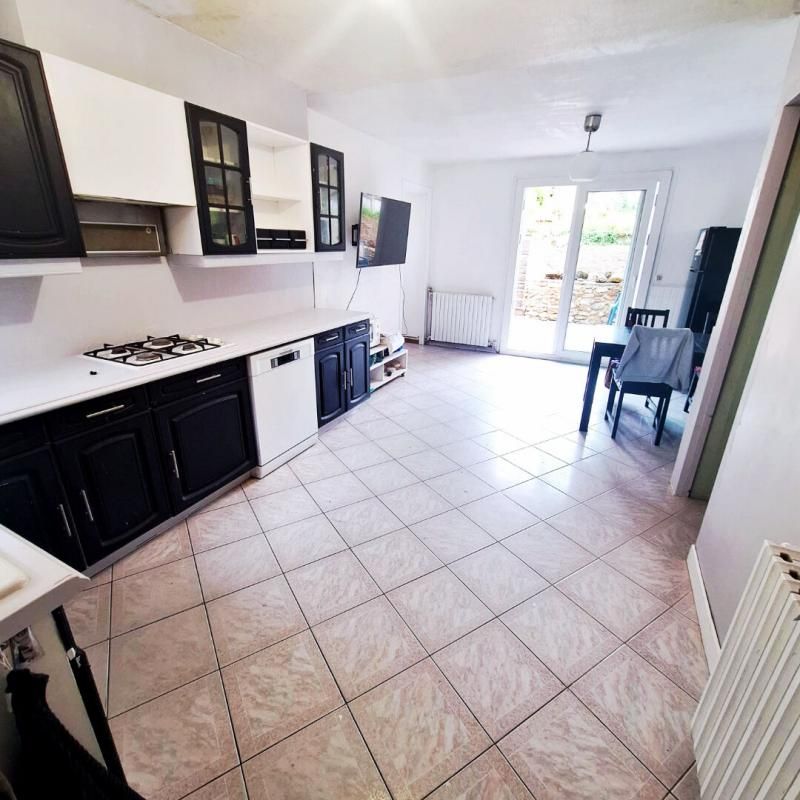 NANTEUIL-LES-MEAUX Maison 4 pièce(s) Nanteuil Les Meaux 89.04 m2 4
