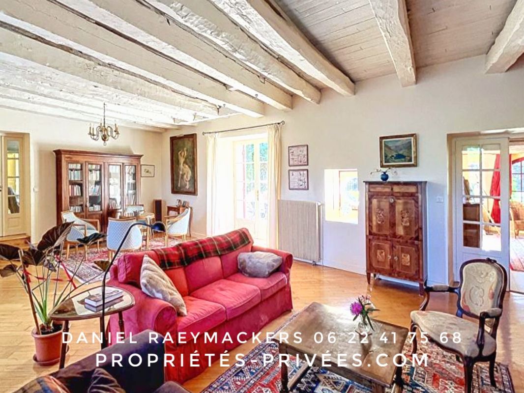 MONTREM Maison Montrem 287 m2 2