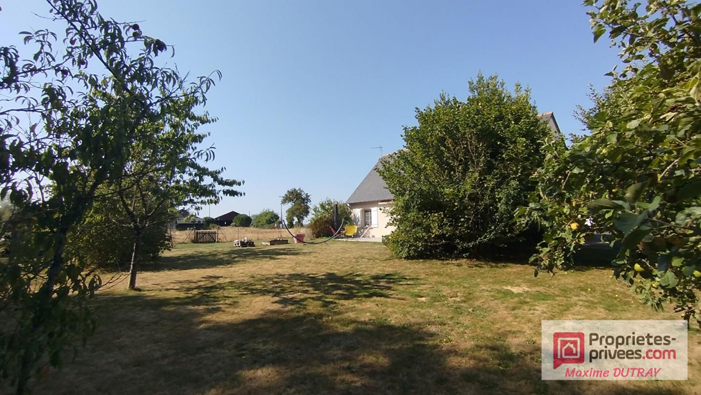 AUZOUER-EN-TOURAINE Maison 6 pièces 125m² 2