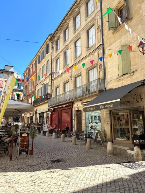 SOMMIERES Immeuble  libre au coeur de Sommières Emplacement N°1 potentiel locatif fort 2
