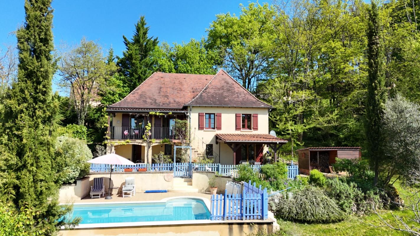 SAINT-ANDRE-D'ALLAS Maison avec piscine et magnifique vue sur la campagne 1