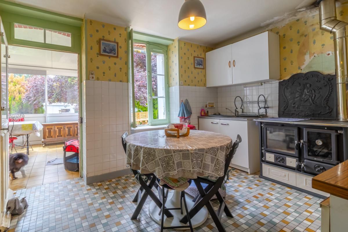 GIEVRES Longère Gievres 5 pièce(s) 75 m2 4