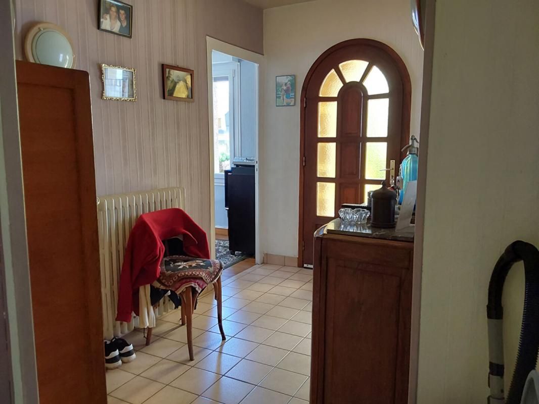ROSTRENEN Maison  avec vie de plain pied. Rostrenen 7 pièce(s) 113 m2 4