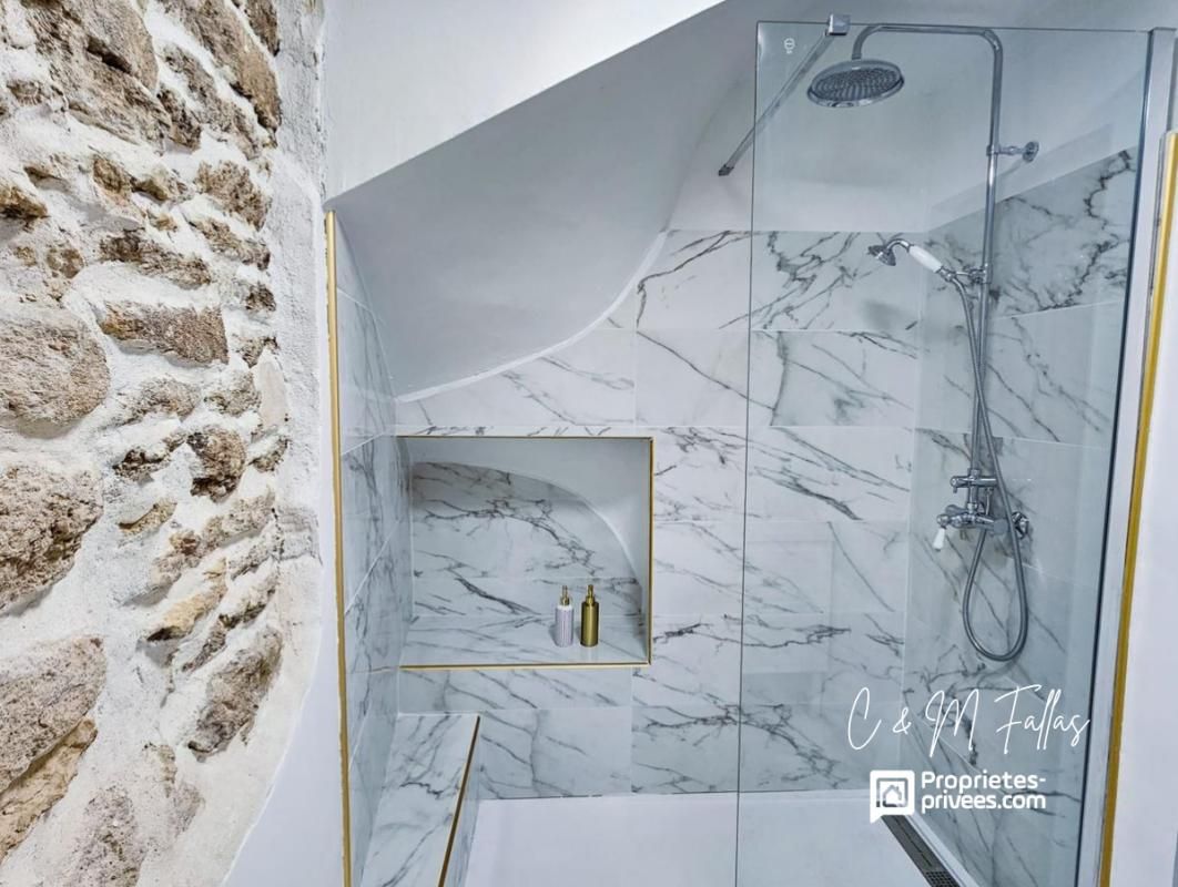 CHATEAUNEUF-DU-PAPE Appartement T2 rénové de 30 m² à Châteauneuf-du-Pape 2