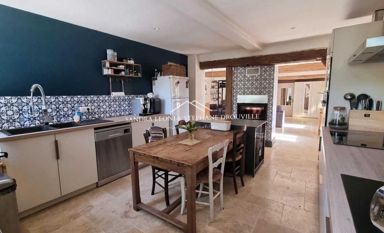 JOUY PROCHE MAINTENON - JOUY - SAINT PIAT  CHARMANTE MAISON de 85 m², 4 pièces 4