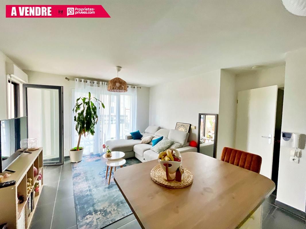 VILLENAVE-D'ORNON Appartement Villenave D'Ornon 3 pièce(s) 60 m2 Terrasse Parking 2
