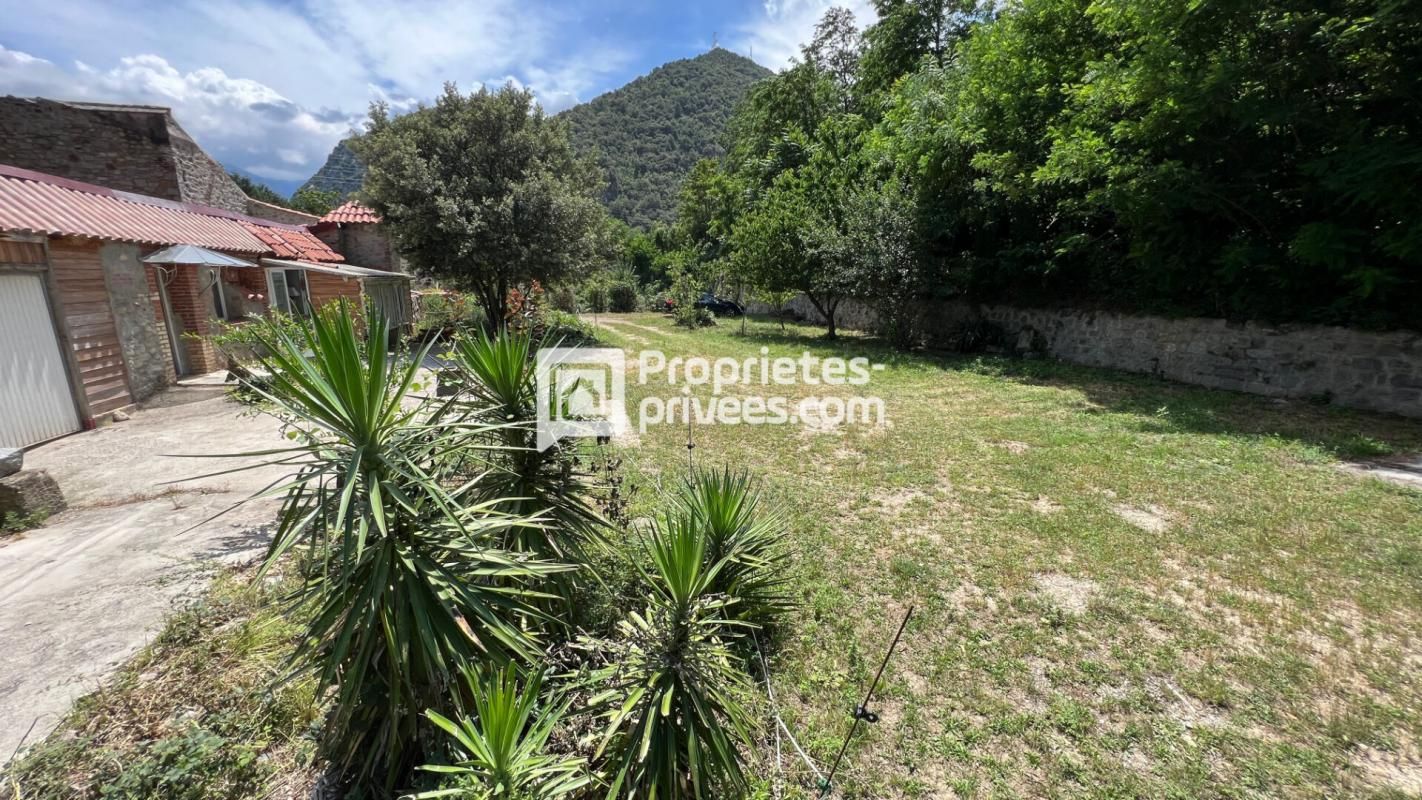 FUILLA Propriété de caractère sur 3 700 m² 2