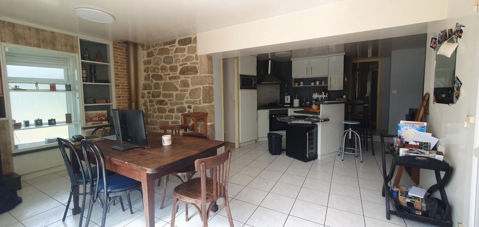 SAINT-BARTHELEMY Maison atypique 78 m² 230 000 4