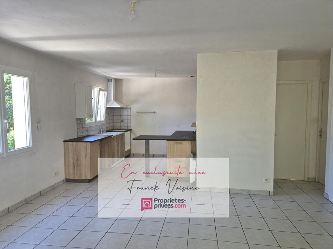LES HERBIERS A VENDRE en Exclusivité aux Herbiers, maison avec 2 chambres sur une parcelle de 243 m2 2