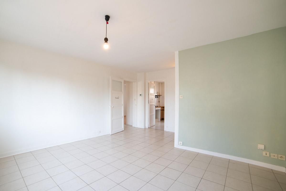 BOURG-EN-BRESSE Appartement Bourg En Bresse 3 pièce(s) 59.81 m2 1