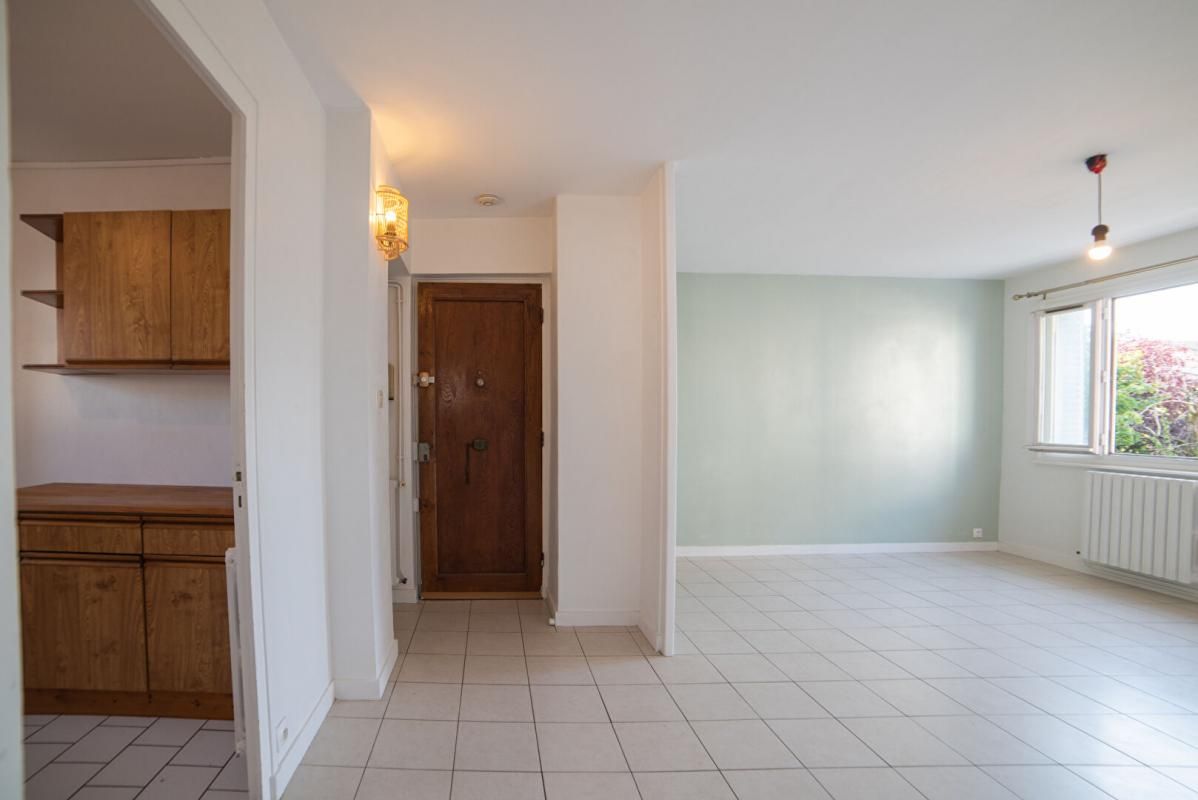 BOURG-EN-BRESSE Appartement Bourg En Bresse 3 pièce(s) 59.81 m2 4