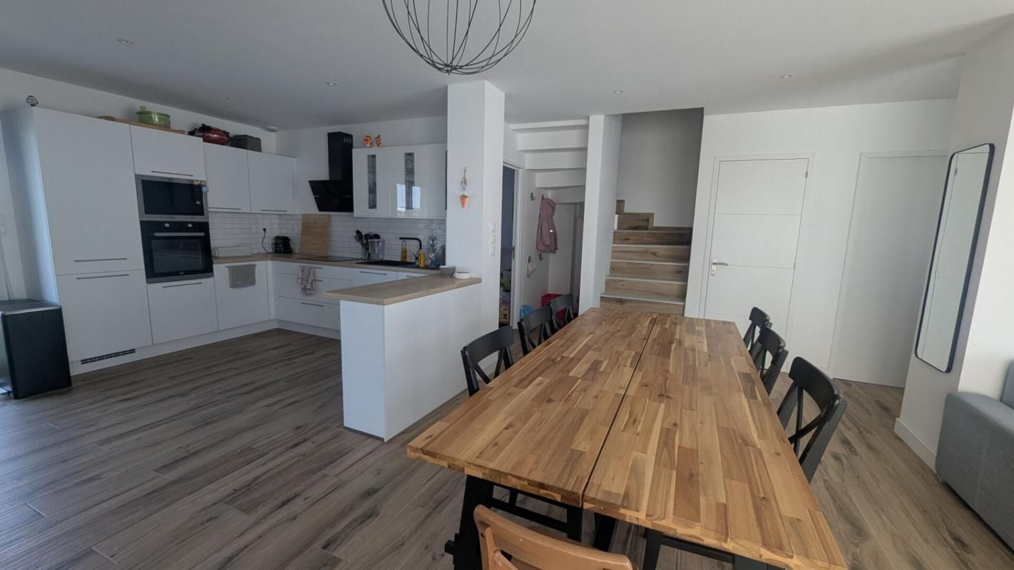 BRETTEVILLE-SUR-LAIZE Maison récente de 2022, située à proximité de Caen 4
