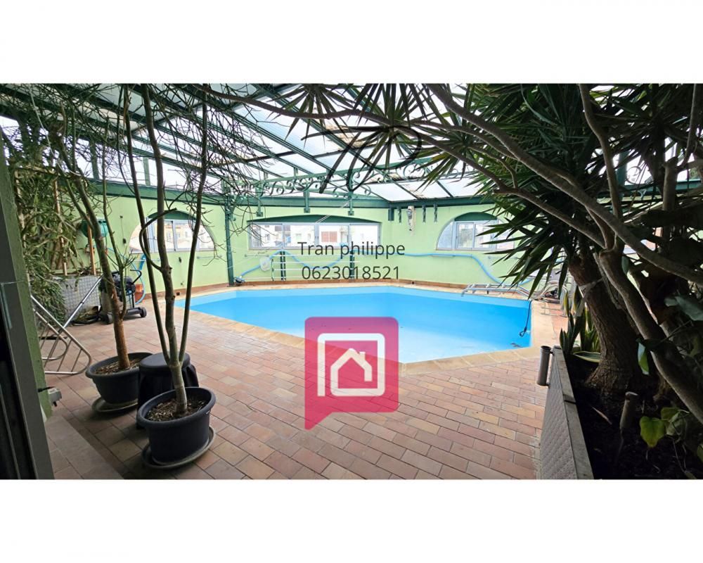 BEZIERS Appartement Beziers T5 de 177 m2 avec 100m² de terrasse et piscine 1