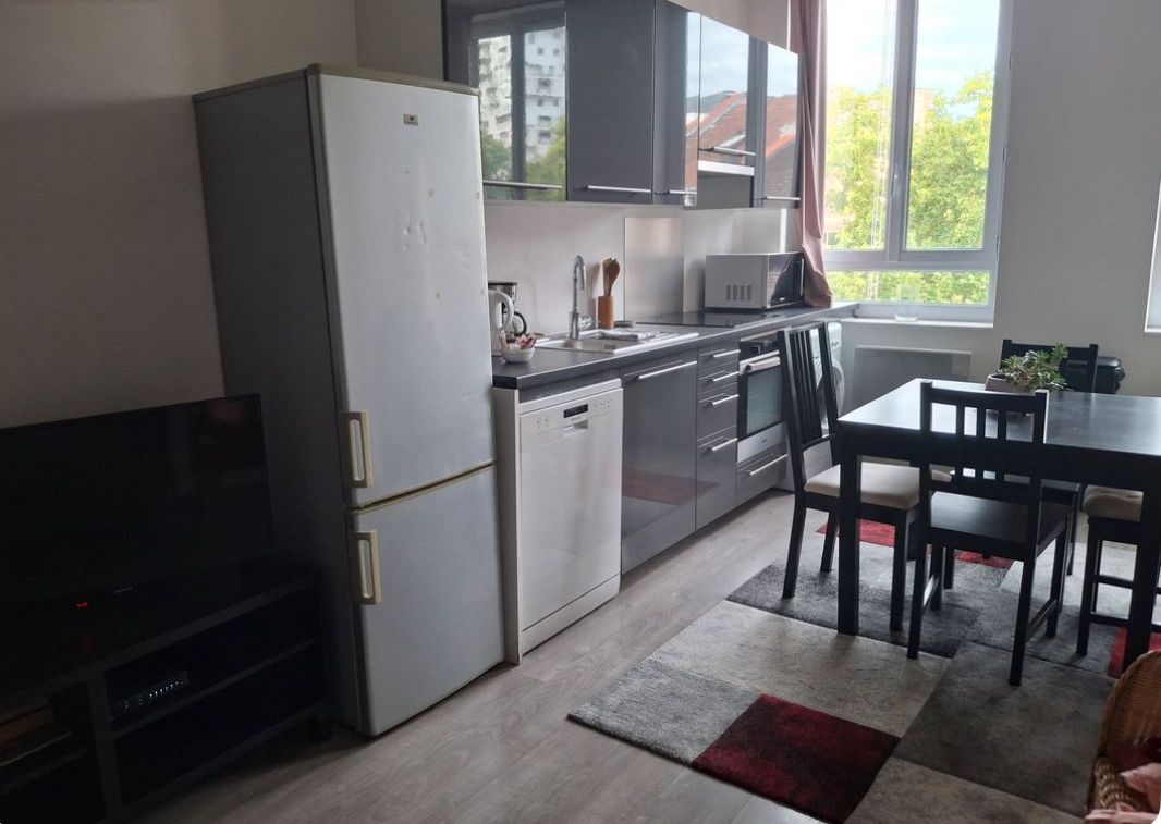LILLE Studio 25m² + Mezzanine + Balcon, Gare Lille Flandre 1