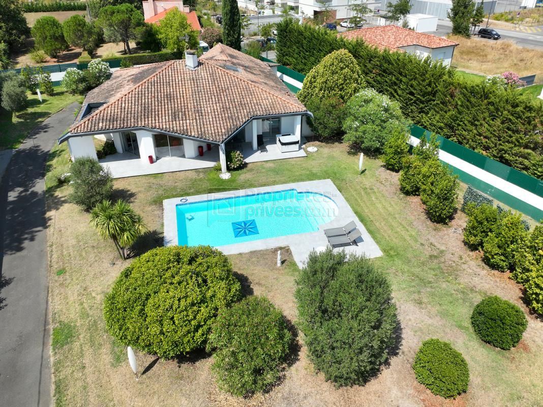 Maison Fenouillet 6 pièce(s) 196 m2