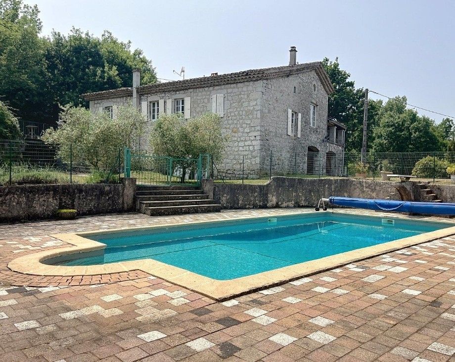 BALAZUC Maison en pierre - Élégance et authenticité 500 000 EUROS 1