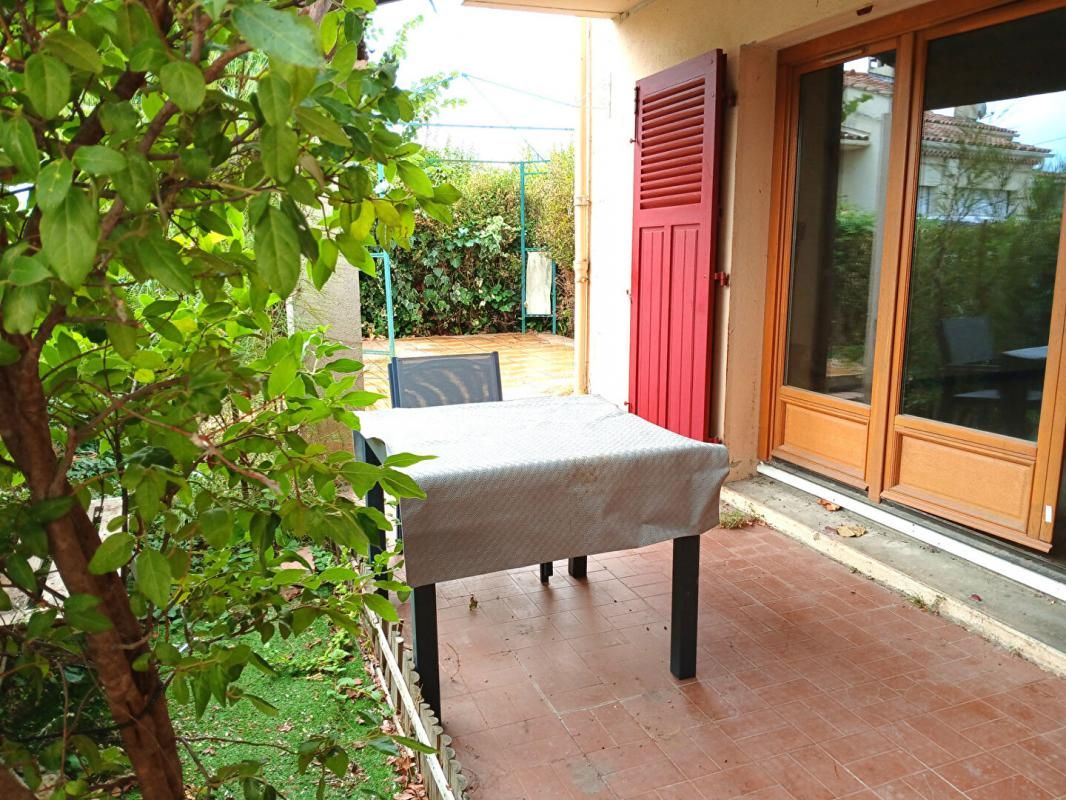 LE VAL Maison 4 pièces plain pied de 63.85 avec garage - LE VAL 2