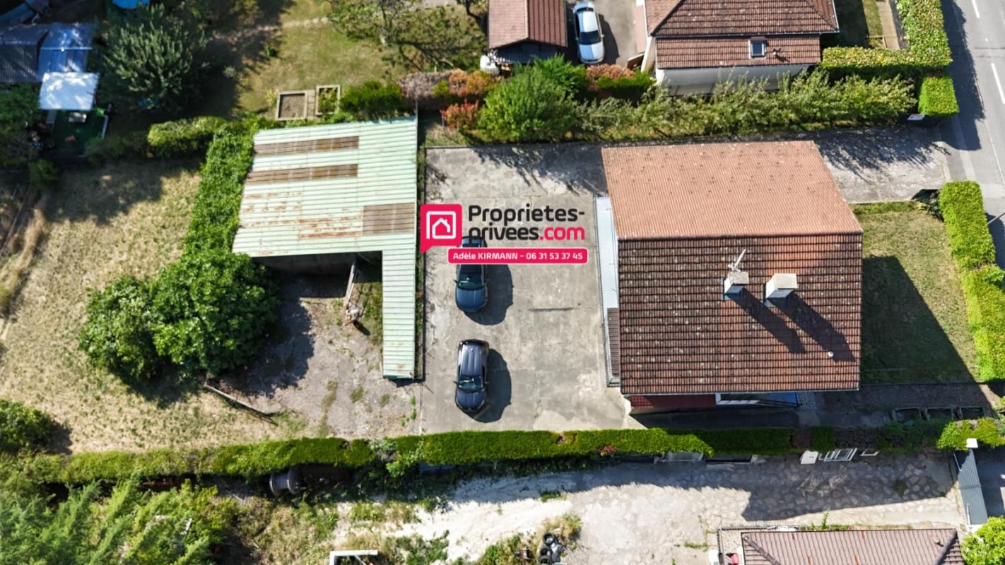BELLEGARDE-SUR-VALSERINE Maison de 201m² sur terrain de 1 842 m² - investissement locatif ou projet familial - Valserhône (01200) 3