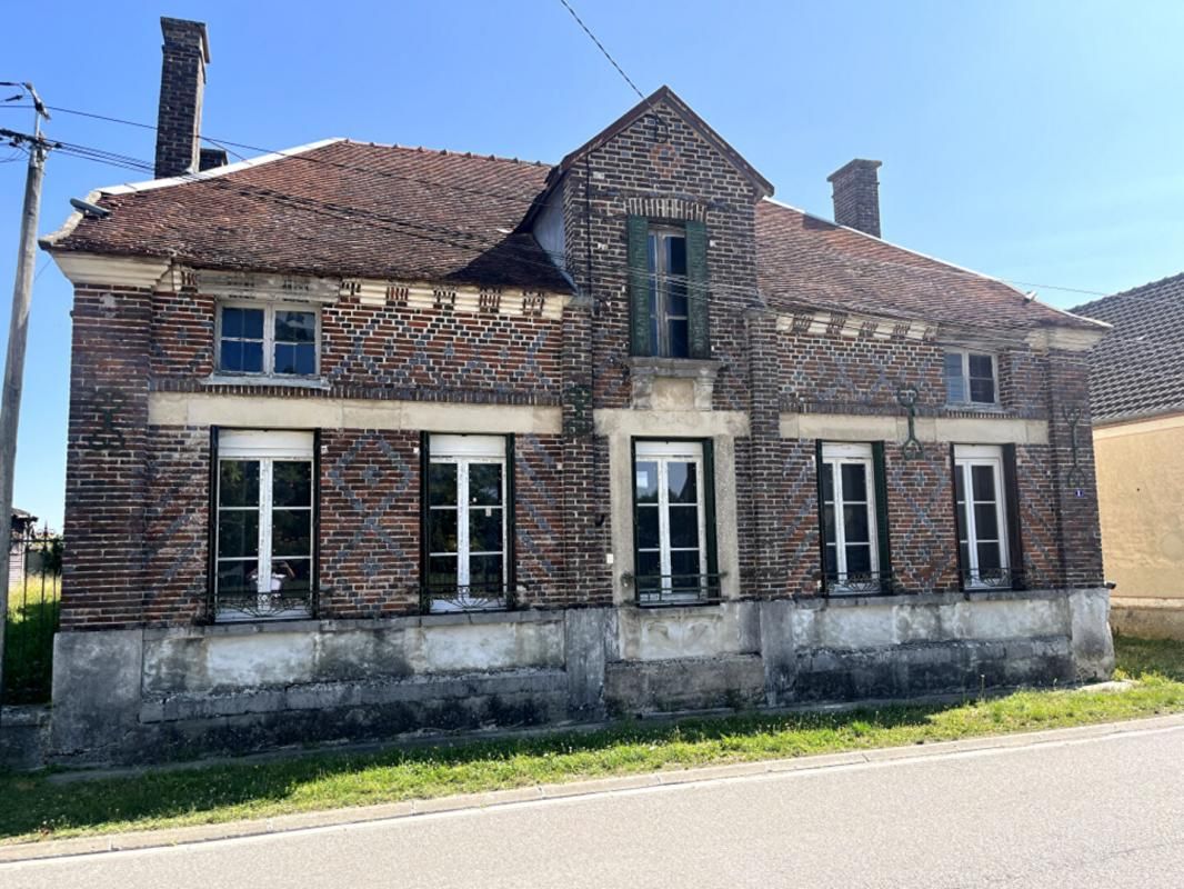 LES GRANDES-CHAPELLES Maison Les Grandes Chapelles 5 pièces 113 m2 1