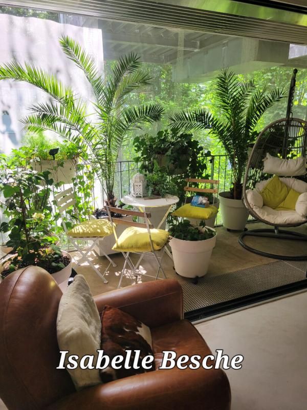 BORDEAUX Ambiance tropicale pour ce magnifique T2 avec balcon 2