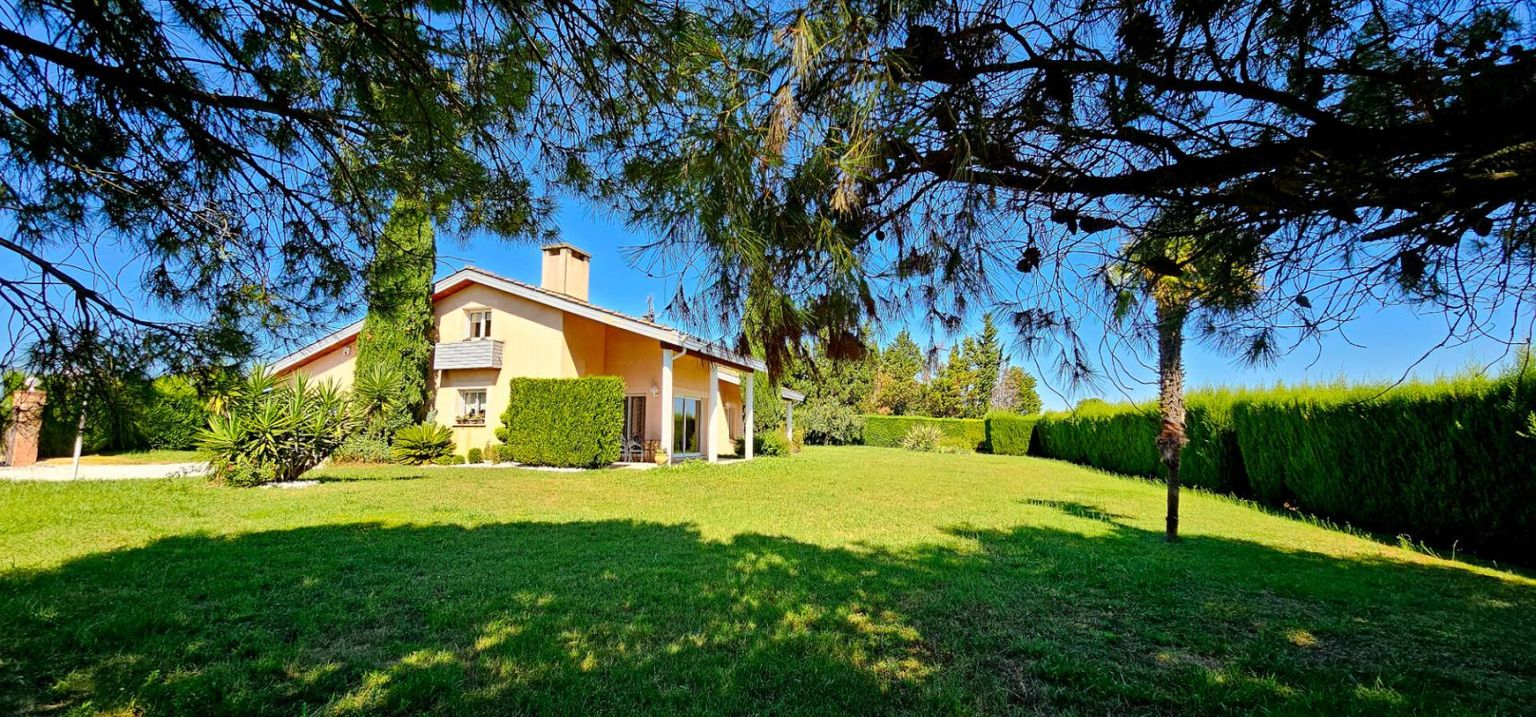 CASTELNAUDARY Maison d'architecte Castelnaudary 7 pièce(s) 181 m2 4