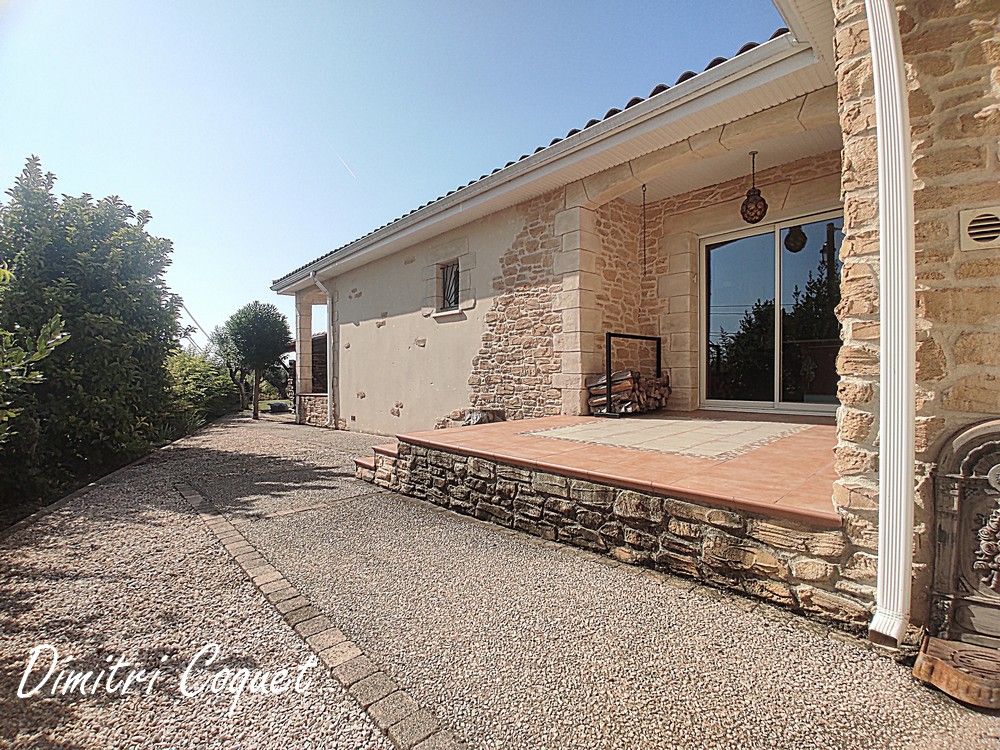 COULOBRES Villa plain-pied - deux espaces nuit - garage - piscine 3