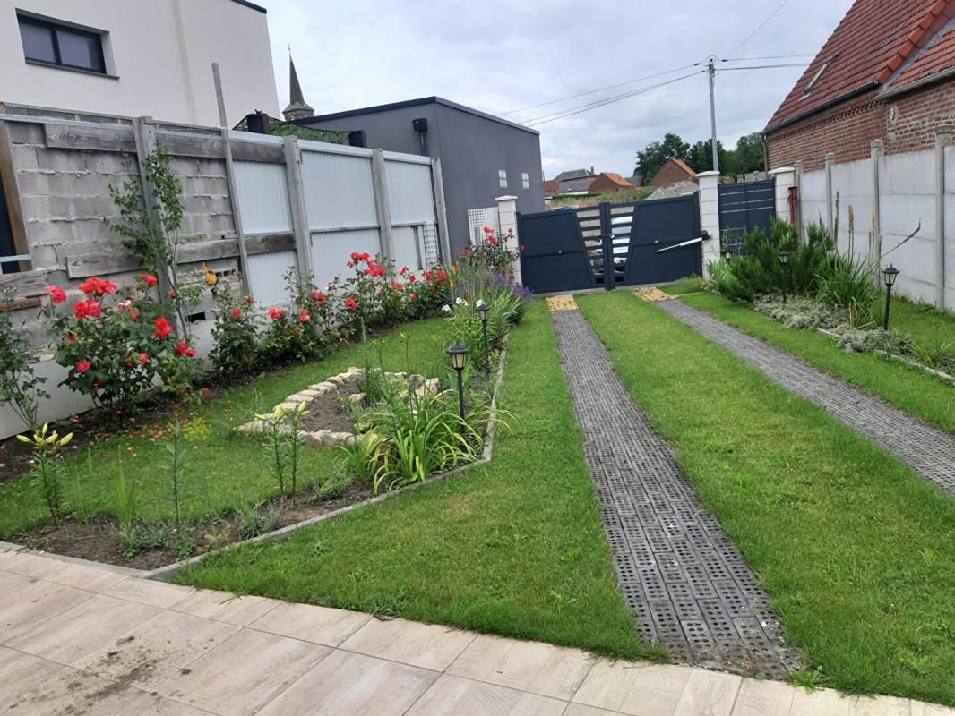 SERANVILLERS-FORENVILLE Maison au charme de vacances toute l'année ! 4