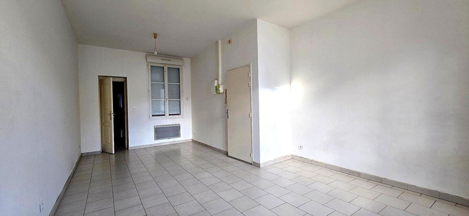 SOISSONS Appartement  F1  - 29m2 1