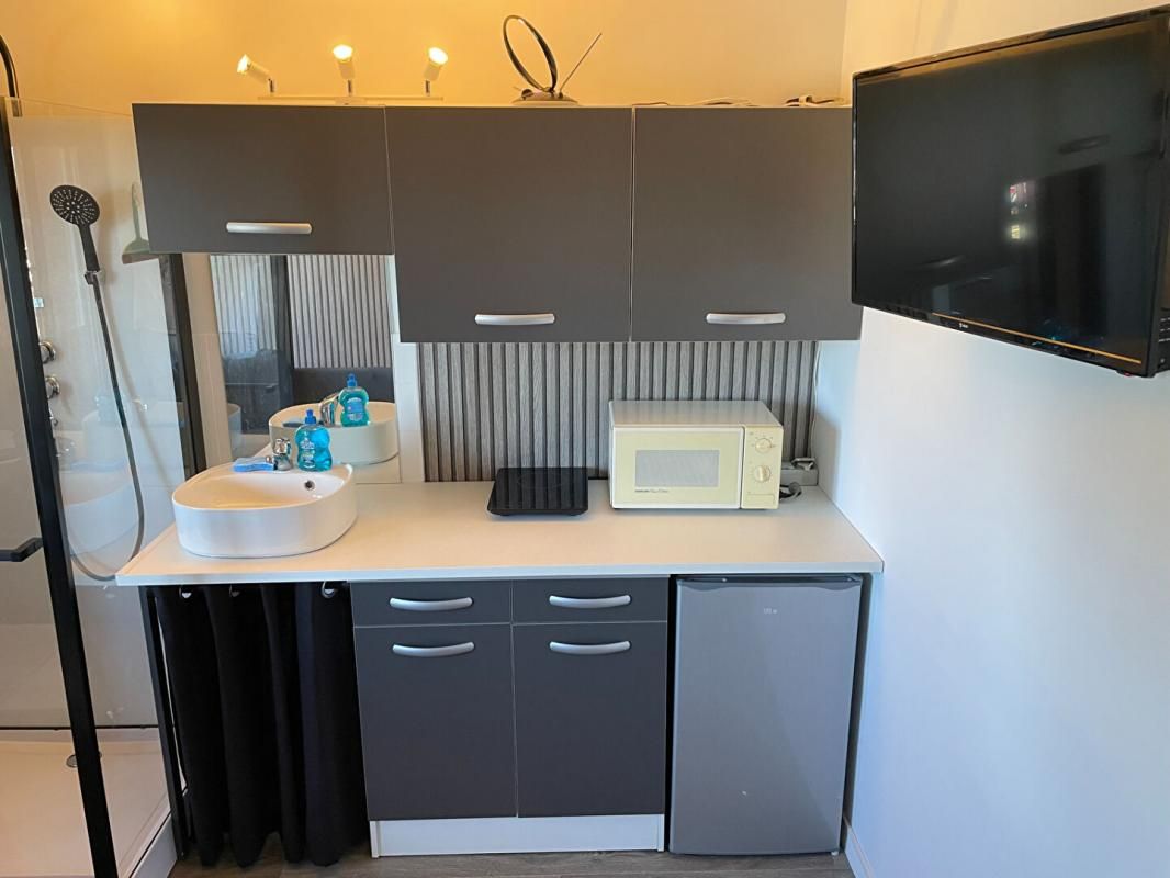 BASTIA Studette Bastia 1 pièce(s) 11 m2 2