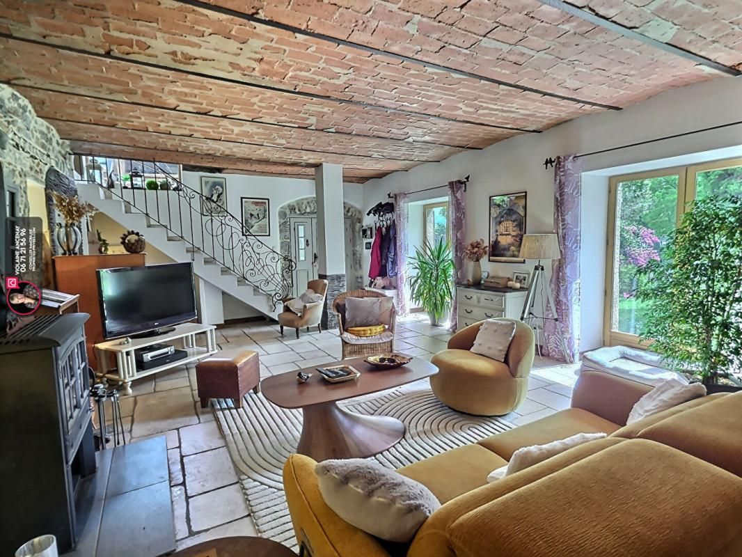 SAINT-JEOIRE-PRIEURE Maison+ gîte, Saint Jeoire Prieure, 240m² 2