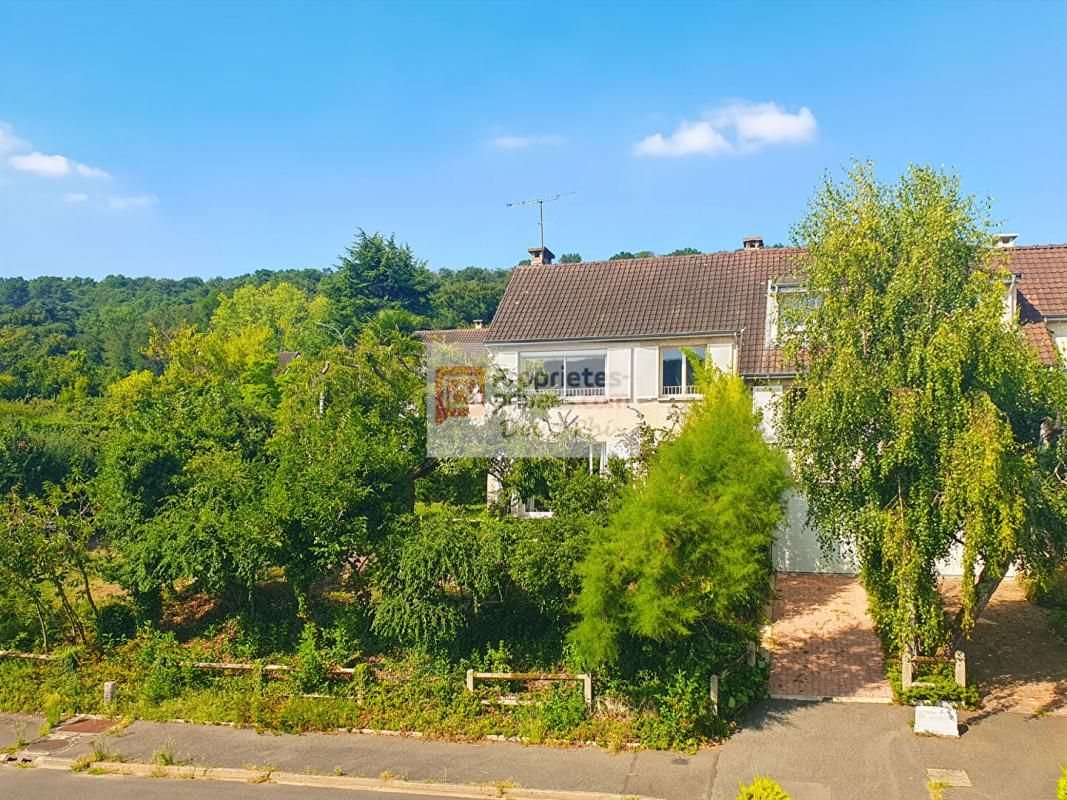 GIF-SUR-YVETTE Maison quartier VATONNE 7 pièces 160 m2 calme et grand jardin 1