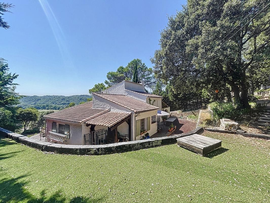 LE THORONET Maison Le Thoronet 142.5 m2 + piscine + garage + dépendance 1
