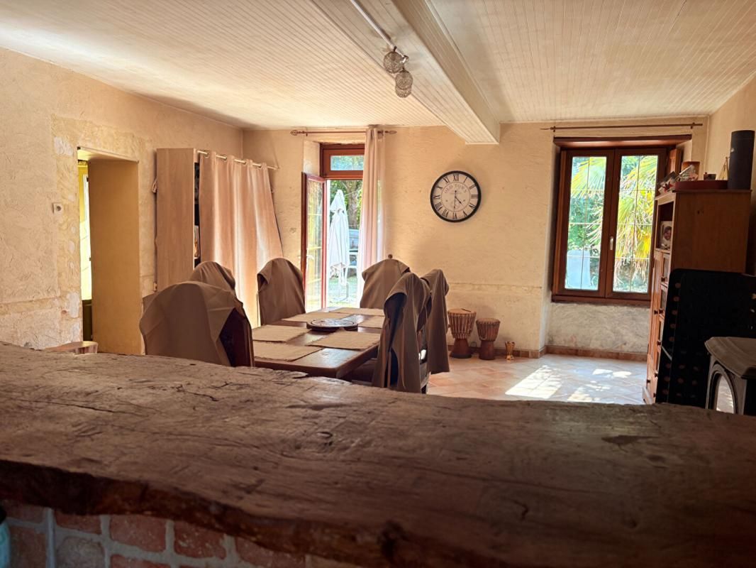 CUGAND Maison 145 m² - Étang privé - Grand jardin - 4
