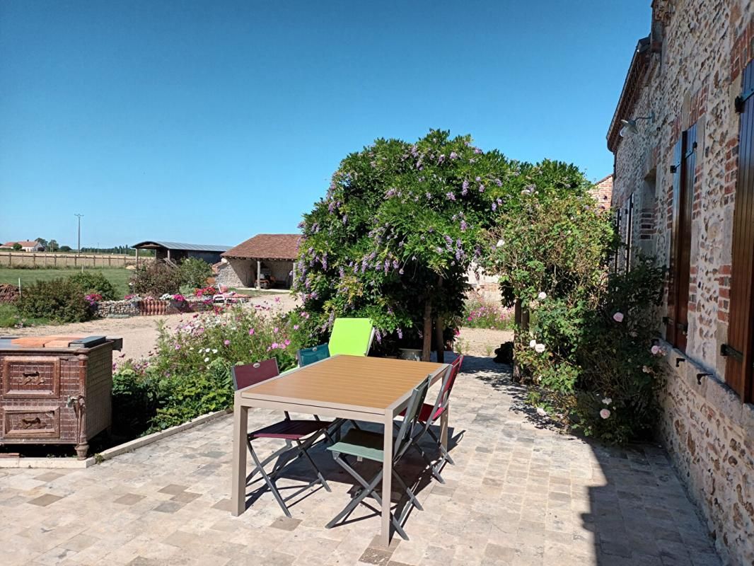 BONNEE Maison Bonnee 4 pièce(s) 200 m2 2
