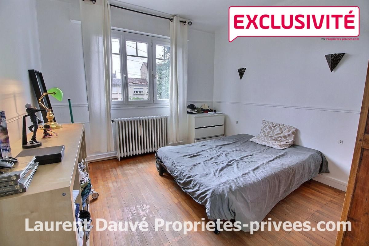 SAINT-PRYVE-SAINT-MESMIN 45750 ST PRYVE ST MESMIN - Maison 4 chambres et bureau sur s/sol total - Garage 3