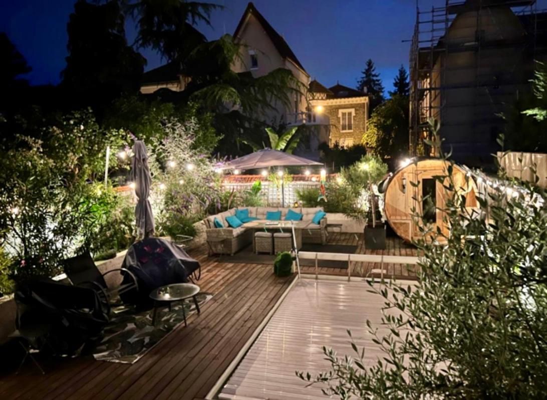 Coup de coeur pour cette  demeure de charme et de caractère avec piscine