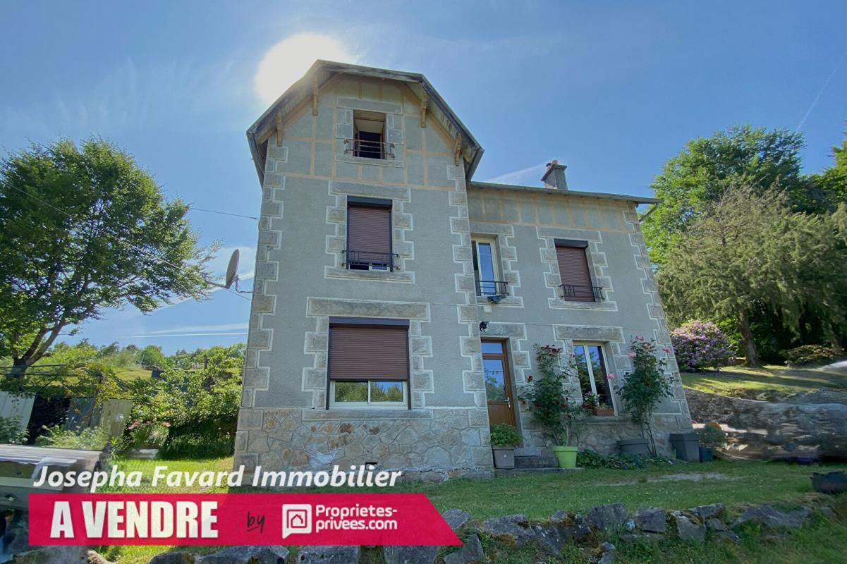 Grande Maison de Style architectural de 158 m² - Terrain de 2 960 m²