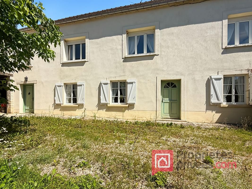 EGUILLY-SOUS-BOIS Maison Eguilly Sous Bois 7 pièce(s) 134 m2 1