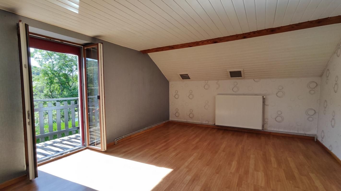 PLANCHER-BAS 70290 Plancher Bas : Maison 4 pièces 122 m2 avec dépendances et garages 4