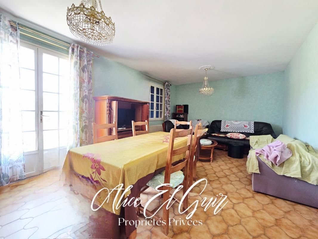 LAURE-MINERVOIS Laure Minervois -Maison 4 chambres et grand sous-sol 4
