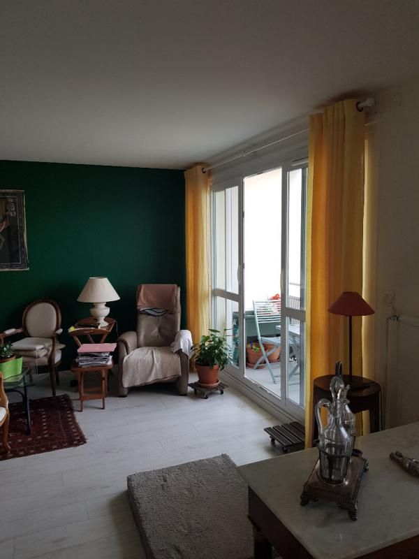 SAINT-SEBASTIEN-SUR-LOIRE Appartement 4 pièce(s) 79 m2 3