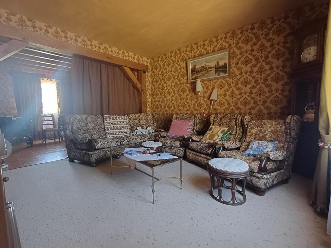 LA CHAUSSEE-SUR-MARNE Maison de 125 m² - 4 chambres - Axe Chalons-Vitry 2