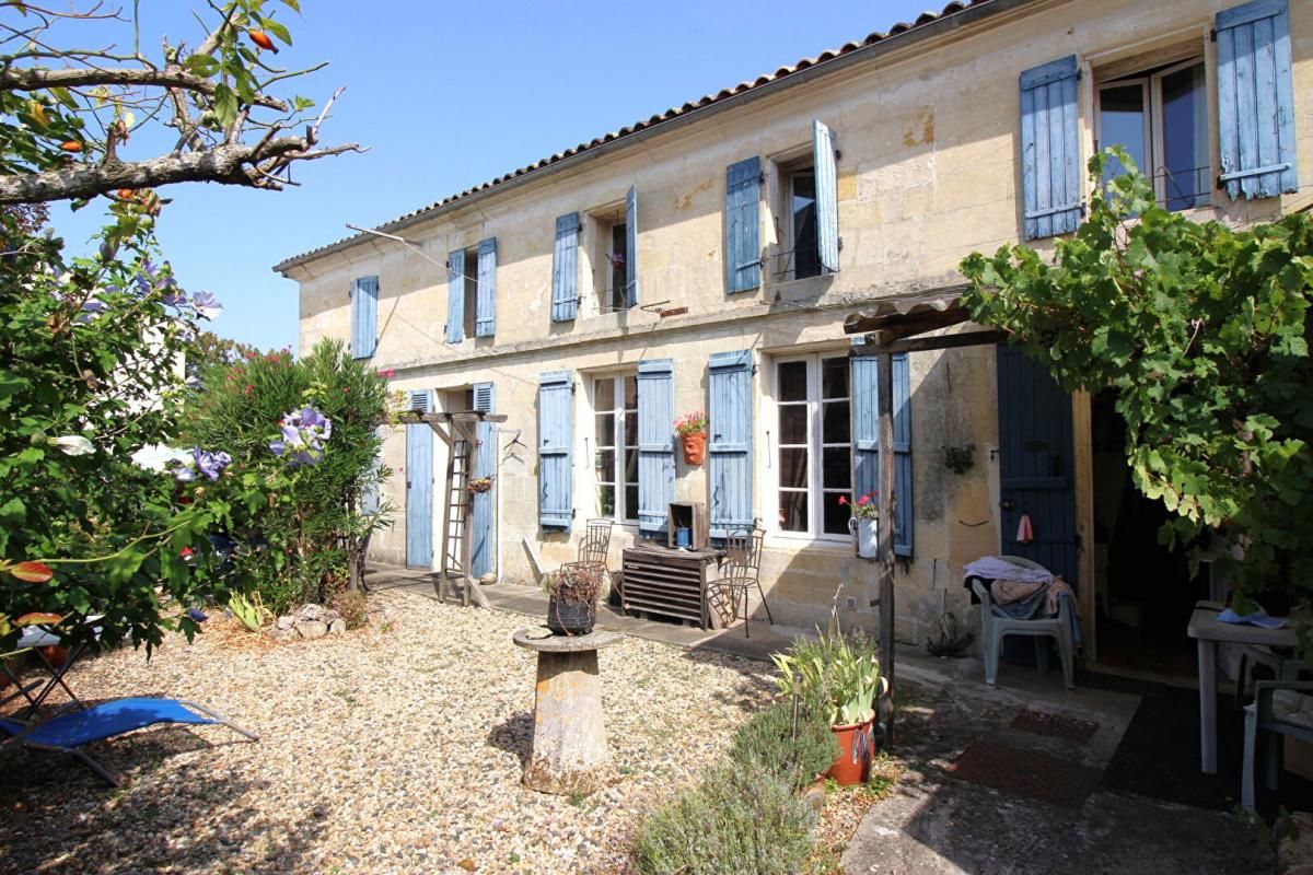 PONS - Maison de village à Saint Palais De Phiolin 17800