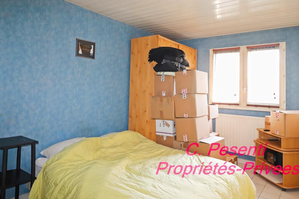 SAINT-THIBAULT-DES-VIGNES Maison Saint Thibault Des Vignes 4 pièce(s) 81 m2 Plain-pied 4