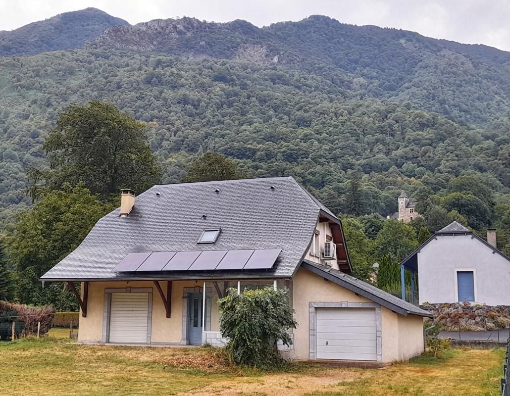 GERE-BELESTEN Charmante maison de 2004 avec jardin et vue montagne en vallée d'Ossau 1