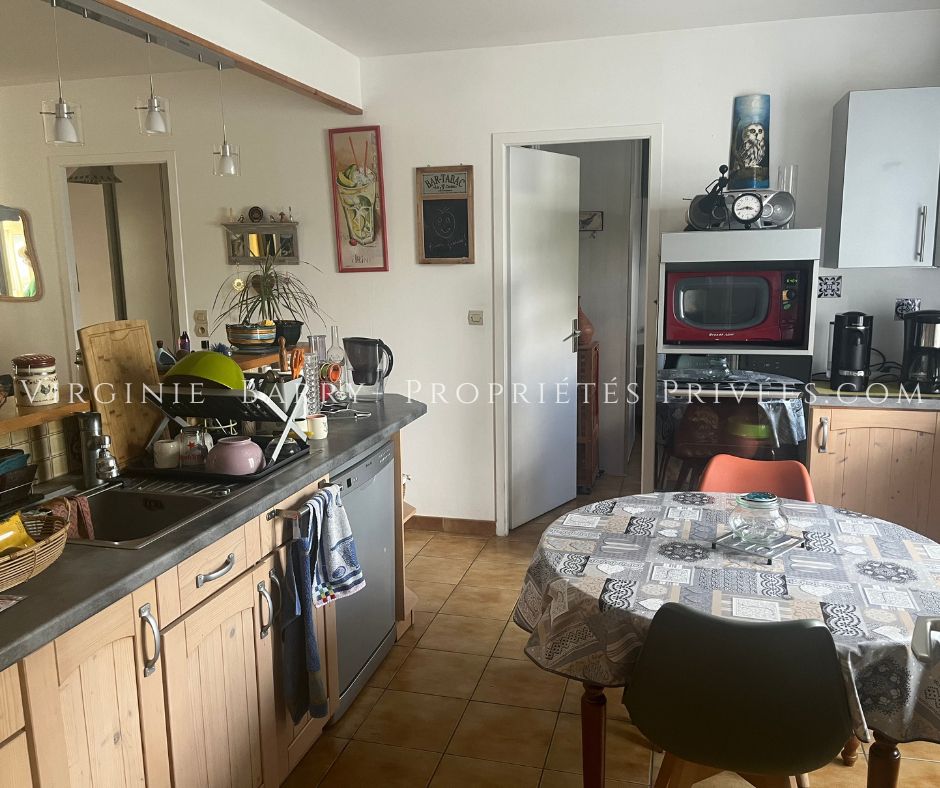 SURGERES Maison Surgeres 4 pièce(s) 112.66 m2 3