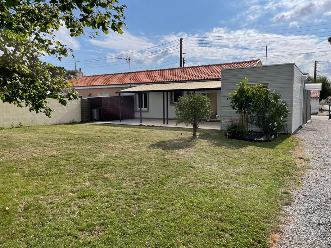 PAIMBOEUF Maison de plain-pied 90 m² à PAIMBOEUF - 3 chambres + 1 bureau 1